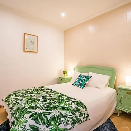 2br Next To Av Liberdade Lisbon